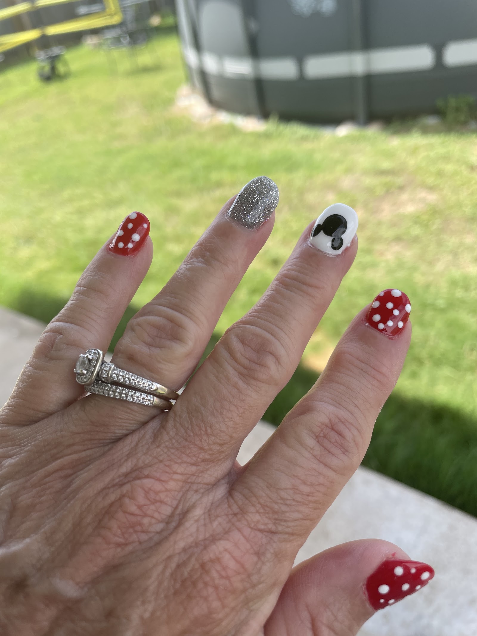 DaVi Nails Salon and Spa nail photo 3
